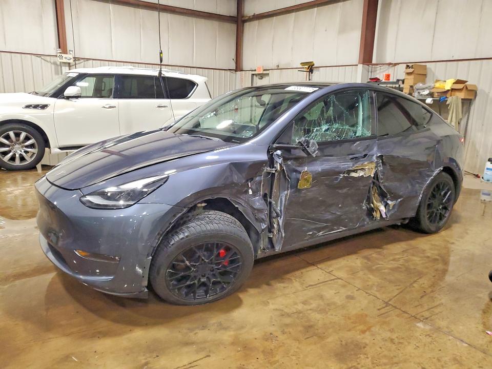 2022 Tesla Model y VIN 7SAYGDEF0NF324743 COPART salvage auction — SIDE, Pa - Certificate Of Salvage, sold $5,900 on 2026-07-21 (photo 1)