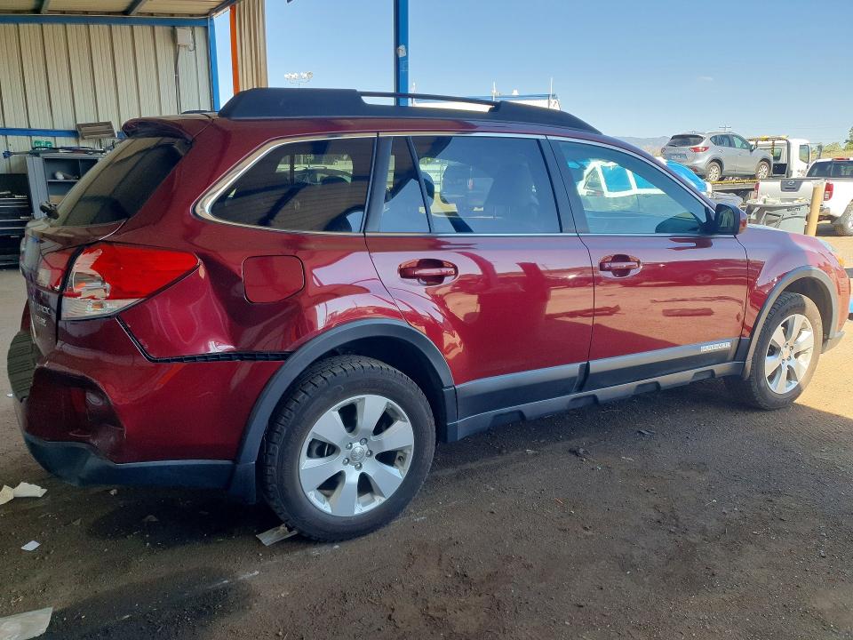 2011 Subaru Outback VIN 4S4BRBCC9B3333942 COPART salvage auction — REAR END, CO - SALVAGE TITLE, sold $2,250 on 2026-07-22 (photo 3)