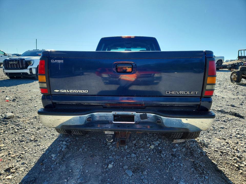 2002 Chevrolet Silverado 3500 VIN 1GCJK33192F121954 COPART salvage auction — WATER/FLOOD, Tn - Salvage Cert-Water Damage, sold $5,400 on 2026-07-07 (photo 6)