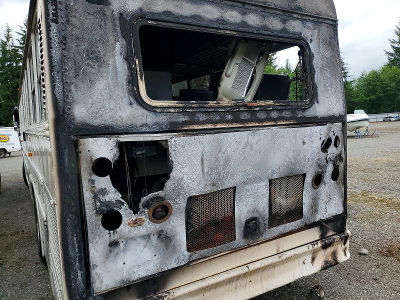 2014 Thomabuses VIN 1T7YU4E20E1164278 COPART salvage auction — BURN, WA - BILL OF SALE, sold $175 on 2026-07-27 (photo 9)