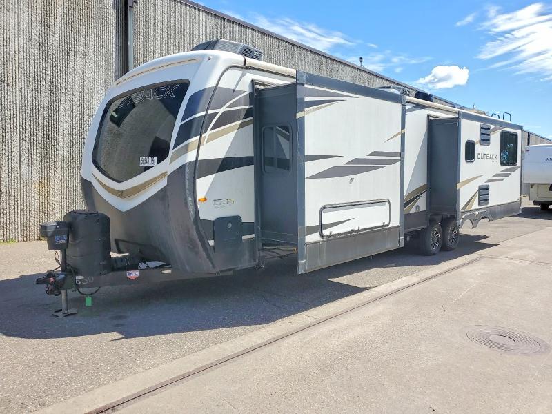 2022 Keystone Outback VIN 4YDT0BR22NW452630 COPART salvage auction — VANDALISM, MN - CERT OF TITLE-SALVAGE, sold $3,100 on 2026-07-30 (photo 2)