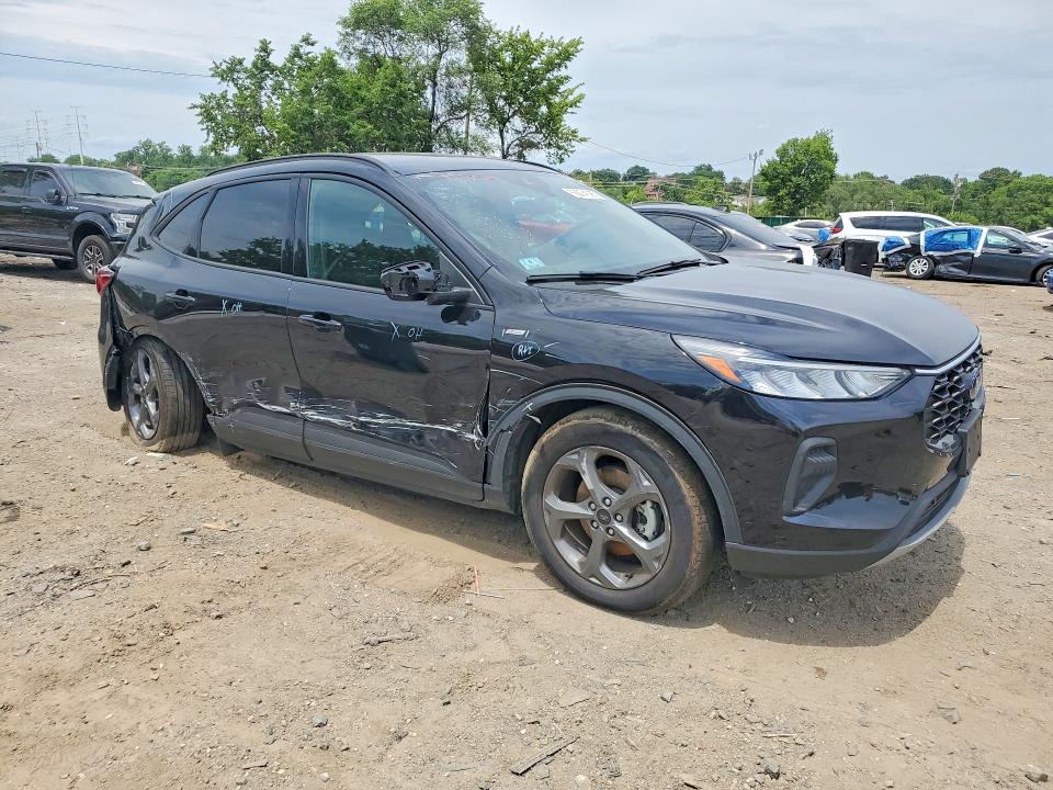 2025 Ford Escape VIN 1FMCU9MNXSUB19127 COPART salvage auction — UNDERCARRIAGE, Fl - Certificate Of Destruction, sold $8,300 on 2026-07-28 (photo 4)