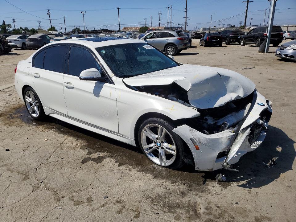 2018 BMW 3er VIN WBA8E1C56JA762677 COPART salvage auction — FRONT END, Ca - Salvage Certificate, sold $1,600 on 2026-08-03 (photo 4)