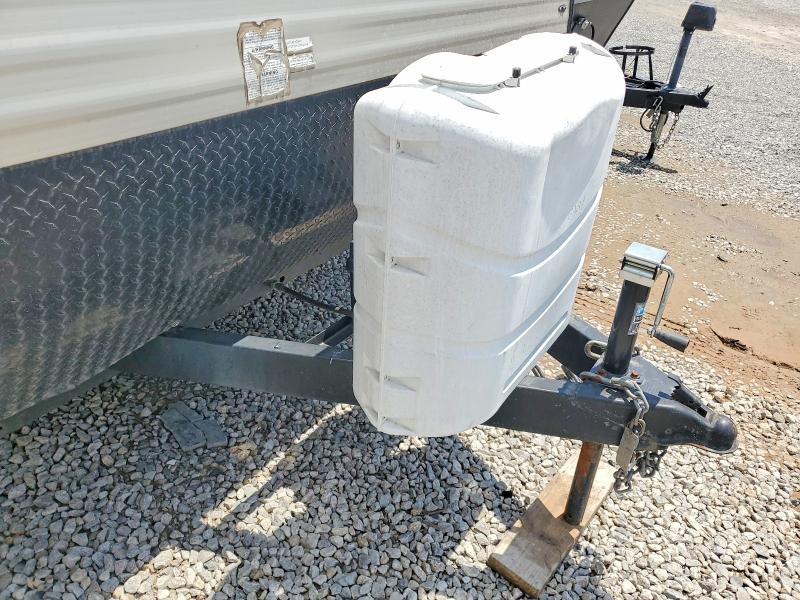 2016 Kz-rv Sportsmen VIN 4EZTU2421G5022707 COPART salvage auction — HAIL, OK - CERT OF TITLE-SALVAGE FLOOD, sold $2,200 on 2026-07-30 (photo 7)