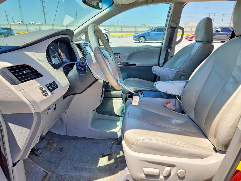 2012 Toyota VIN 5TDYK3DC3CS243564 COPART salvage auction — SIDE, Tx - Salvage Vehicle Title, sold $2,250 on 2026-07-10 (photo 7)