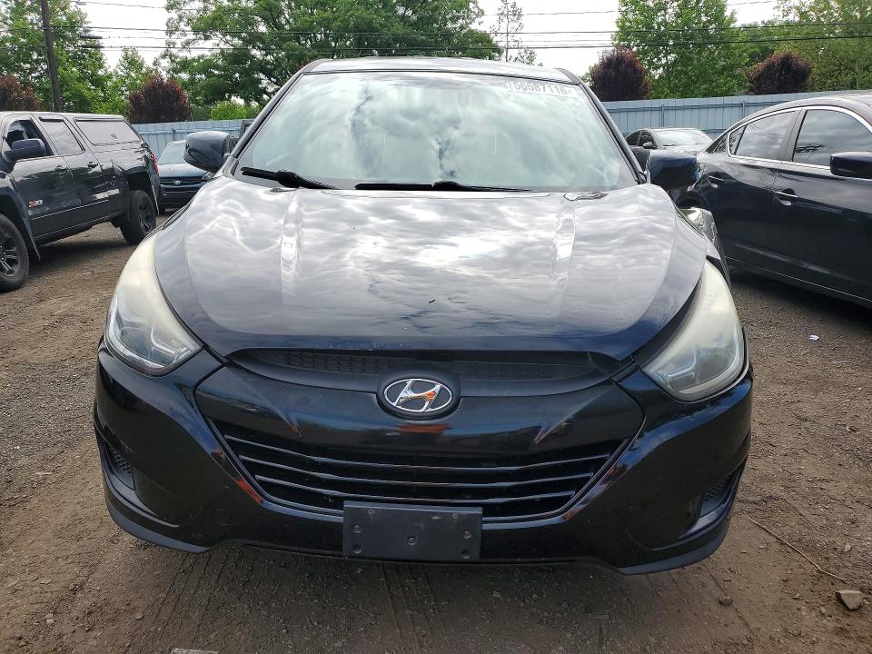 2015 Hyundai Tucson VIN KM8JTCAF7FU101369 COPART salvage auction — FRONT END, CT - CERT OF TITLE-SALVAGE, sold $1,200 on 2026-07-17 (photo 5)