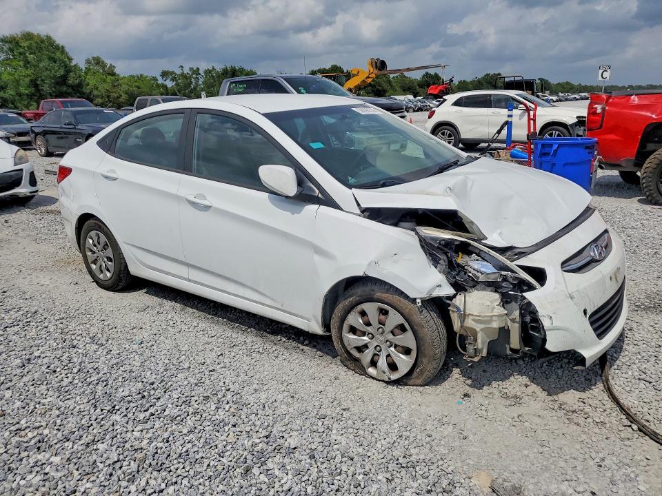 2017 Hyundai Accent VIN KMHCT4AE1HU290089 COPART salvage auction — FRONT END, TX - SALVAGE VEHICLE TITLE, sold $500 on 2026-07-27 (photo 4)