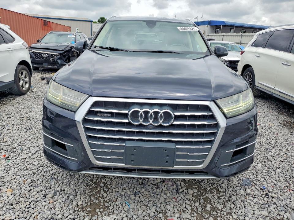 2017 Audi Q7 VIN WA1LAAF72HD026991 COPART salvage auction — NORMAL WEAR, Al - Certificate Of Title (P), sold $5,400 on 2026-07-28 (photo 5)