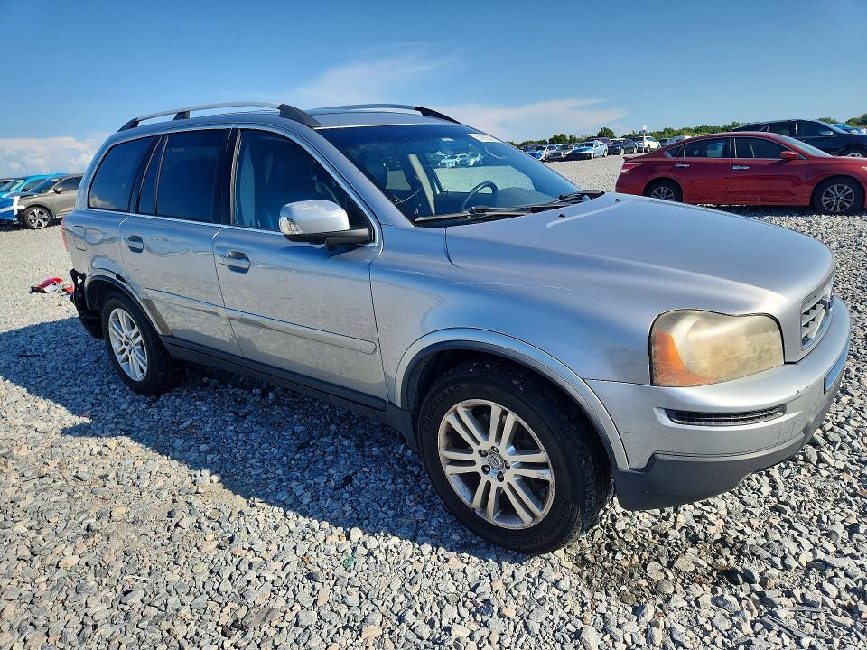 2011 Volvo Xc90 VIN YV4952CY4B1604523 COPART salvage auction — REAR END, FL - CERT OF TITLE SLVG REBUILDABLE, sold $400 on 2026-07-10 (photo 4)
