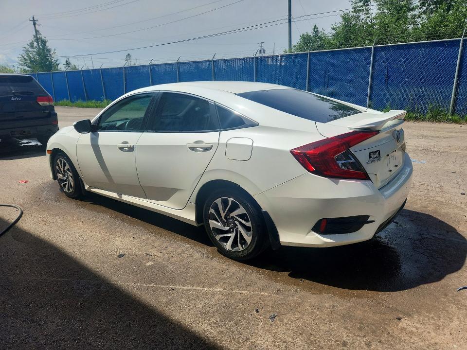 2016 Honda VIN 2HGFC2F77GH005995 COPART salvage auction — SIDE, PE - CLEAN TITLE, sold $2,750 on 2026-07-02 (photo 2)