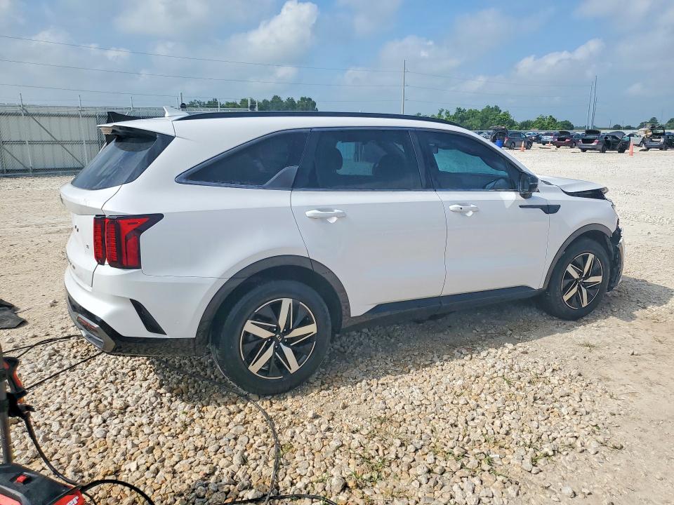 2021 Kia Sorento VIN 5XYRL4LC3MG052332 COPART salvage auction — FRONT END, Tx - Certificate Of Title, sold $5,700 on 2026-07-07 (photo 3)