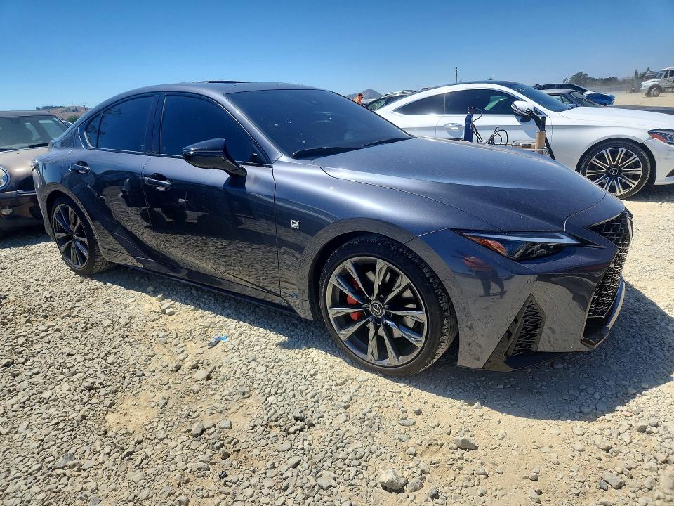2025 Lexus Is 350 VIN JTHGZ1B20S5091686 COPART salvage auction — VANDALISM, CA - SALVAGE CERTIFICATE, sold $10,200 on 2026-07-21 (photo 4)