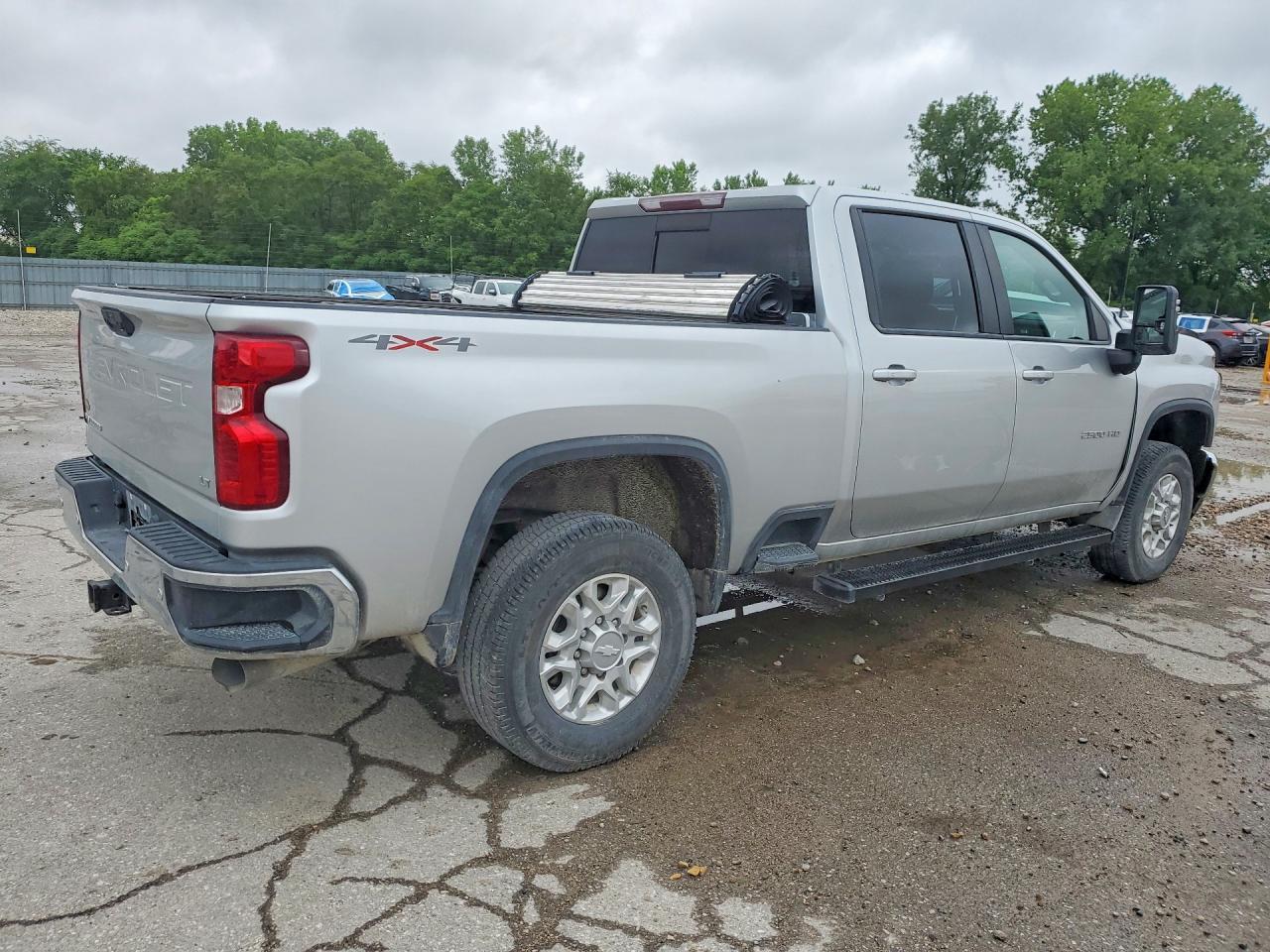 2020 Chevrolet Silverado VIN 1GC1YNEY9LF330195 COPART salvage auction — Front End, St - Salvage Title, sold $14,300 on 2026-09-25 (photo 3)
