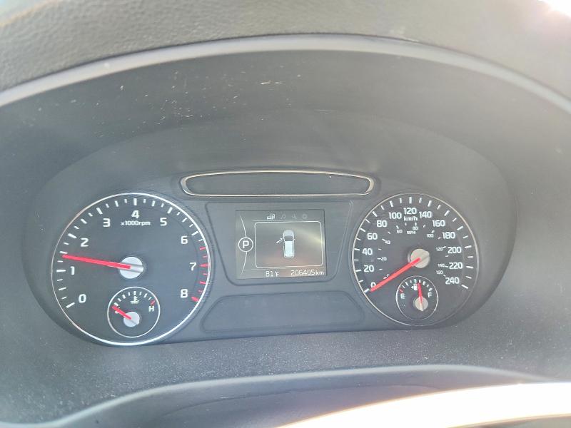 2016 Kia Sorento VIN 5XYPGDA35GG050052 COPART salvage auction — HAIL, Ab - Bos - Active, sold $3,900 on 2026-07-03 (photo 9)