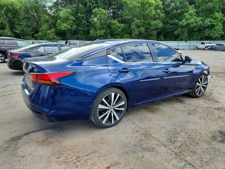 2019 Nissan VIN 1N4AL4CV2KC257064 COPART salvage auction — FRONT END, La - Cert Of Title-Salvage, sold $2,950 on 2026-07-09 (photo 3)