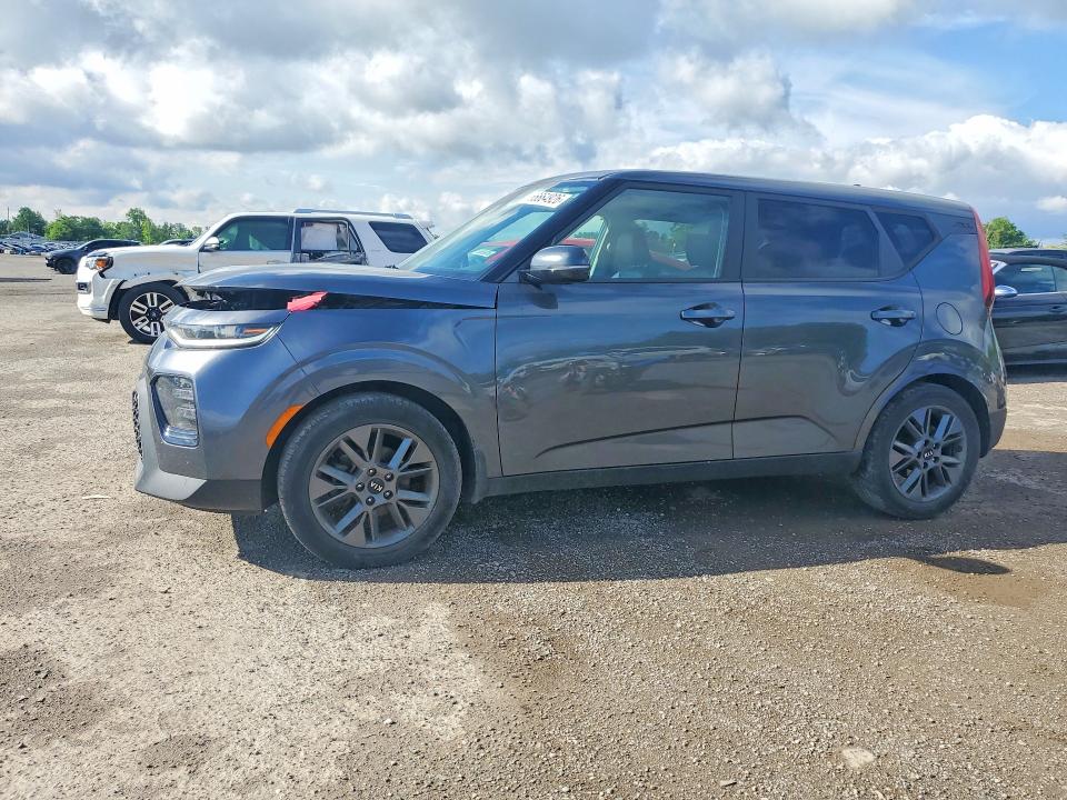 2021 Kia Soul VIN KNDJ33AU0M7753586 COPART salvage auction — FRONT END, On - Permit Salvage, sold $2,800 on 2026-07-16 (photo 1)