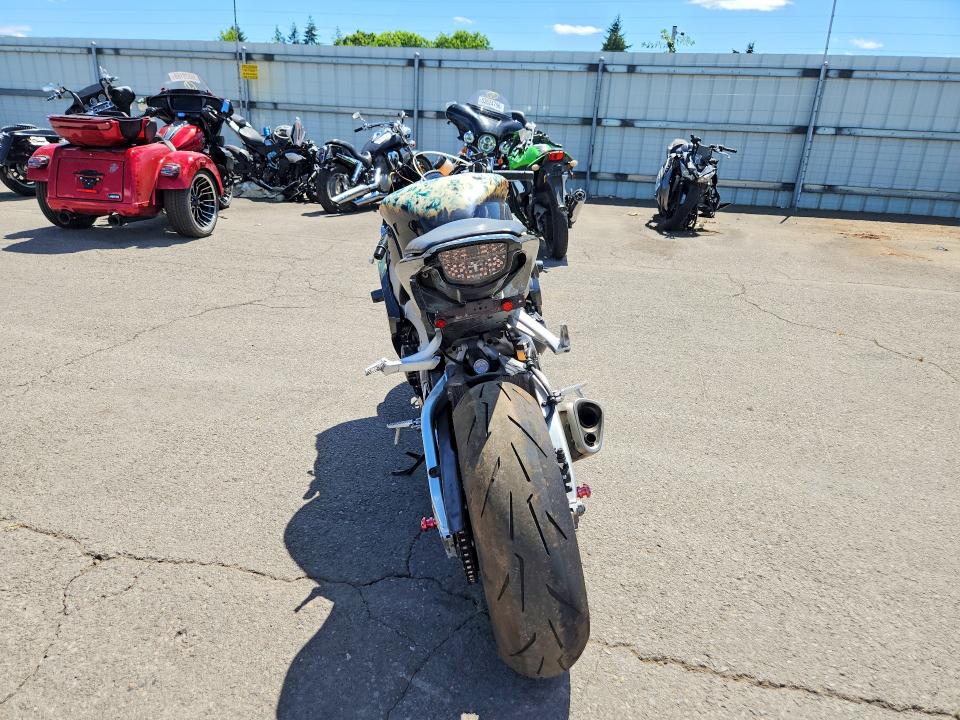 2011 Honda Cbr VIN JH2SC5947BK300488 COPART salvage auction — FRONT END, Or - Salvage Title Certificate, sold $825 on 2026-07-30 (photo 4)