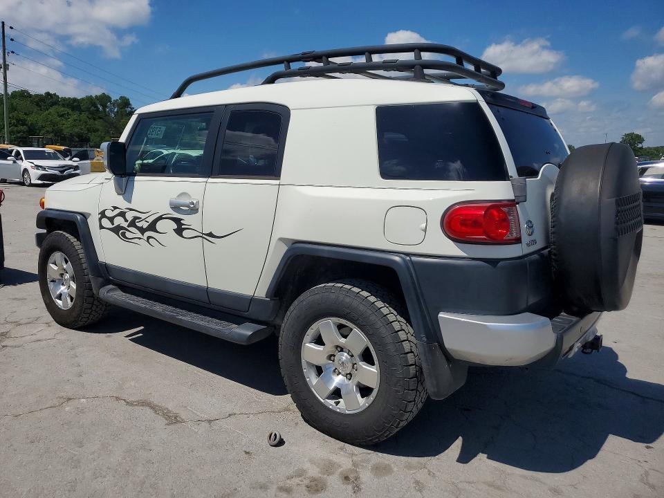 2010 Toyota Fj cruiser VIN JTEBU4BF8AK090148 COPART salvage auction — MINOR DENT/SCRATCHES, Tn - Cert Of Title-Rebuilt Vehicle (P), sold $9,400 on 2026-07-11 (photo 2)