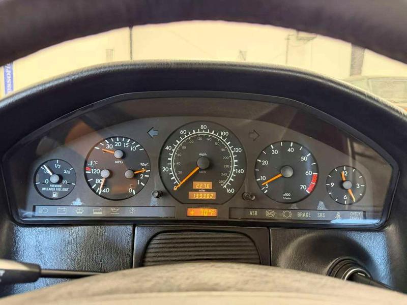 1997 Mercedes-benz S-klasse VIN WDBGA70G3VA369310 COPART salvage auction — MINOR DENT/SCRATCHES, Or - Certificate Of Title (P), sold $7,100 on 2026-07-08 (photo 8)