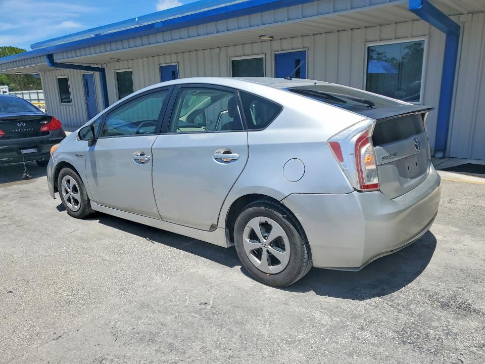 2014 Toyota Prius VIN JTDKN3DU5E1816213 COPART salvage auction — SIDE, Fl - Cert Of Title Slvg Rebuildable, sold $1,500 on 2026-07-15 (photo 2)