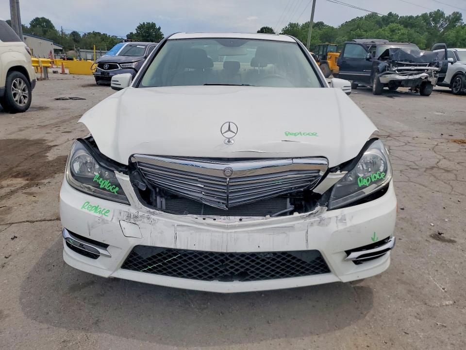 2014 Mercedes-benz C-klasse VIN WDDGF8AB9EG161107 COPART salvage auction — FRONT END, Salvage Title, sold $1,750 on 2026-07-20 (photo 5)