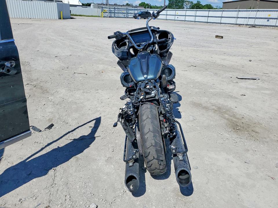 2025 Harley-davidson Fltrx VIN 1HD1KH715SB621462 COPART salvage auction — REAR END, KY - CERT OF TITLE-SALVAGE, sold $9,300 on 2026-09-04 (photo 4)