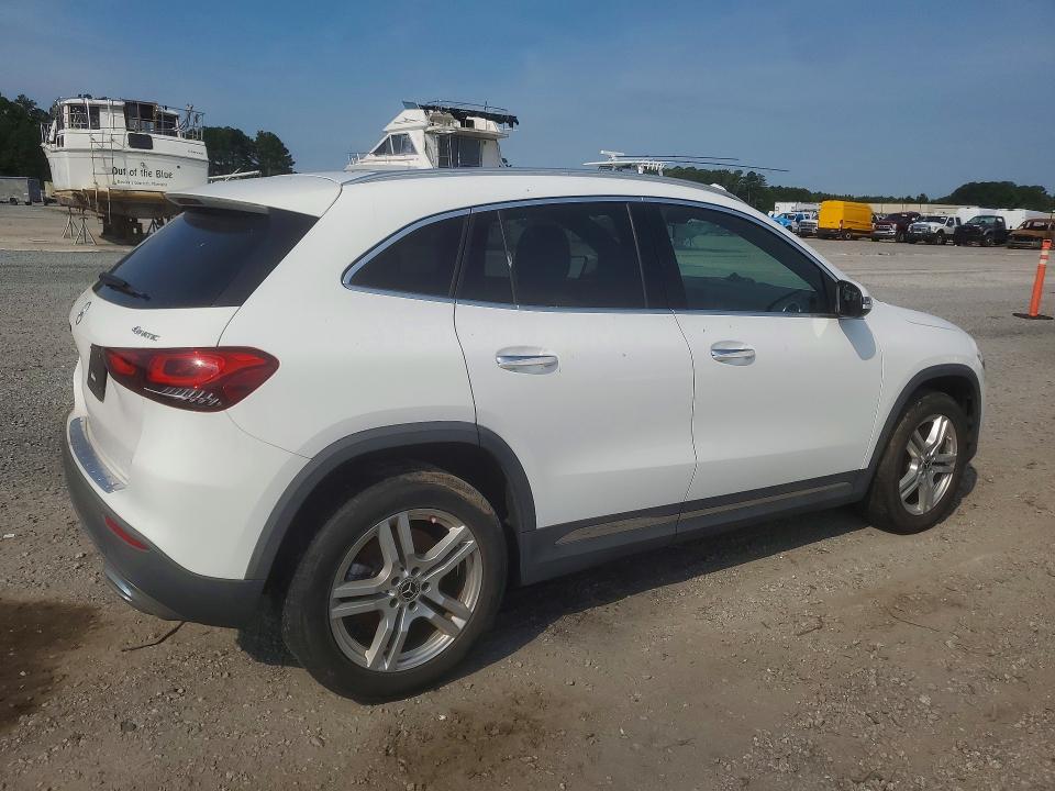2021 Mercedes-benz Gla-klasse VIN W1N4N4HB7MJ221166 COPART salvage auction — NORMAL WEAR, Sc - Dealer Only Clean Title (P), sold $8,400 on 2026-07-06 (photo 3)