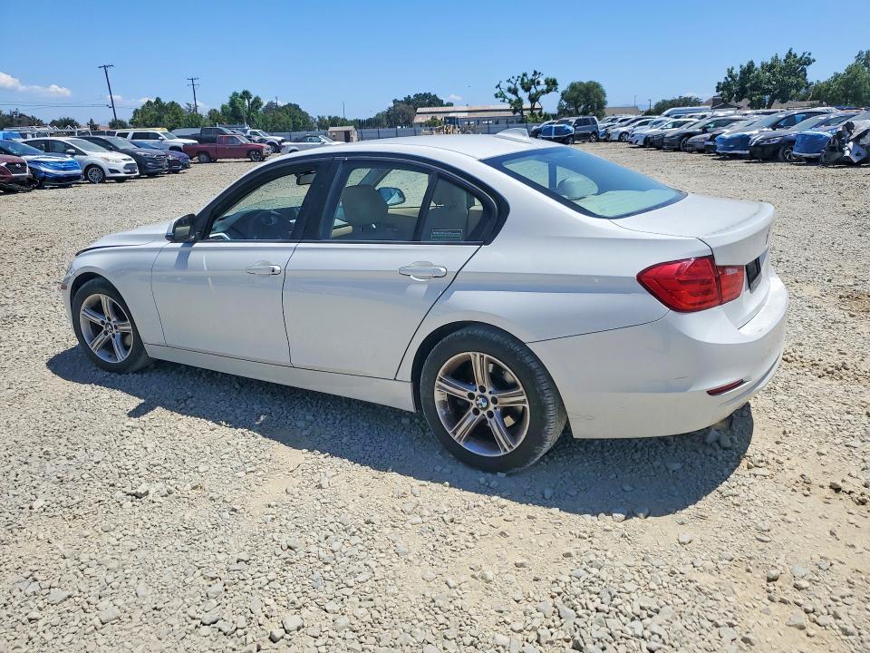2013 BMW 3er VIN WBA3B1C50DF462207 COPART salvage auction — SIDE, Ca - Salvage Certificate, sold $1,750 on 2026-07-14 (photo 2)