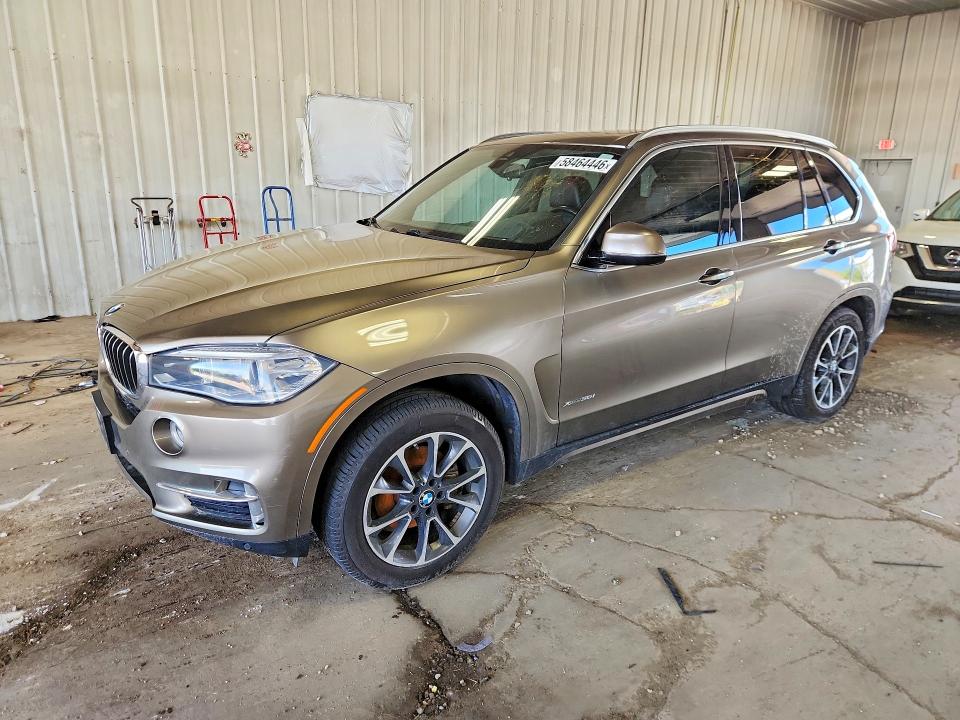 2018 BMW VIN 5UXKR0C52J0X98264 COPART salvage auction — MINOR DENT/SCRATCHES, Va - Certificate Of Title, sold $5,500 on 2026-08-01 (photo 1)