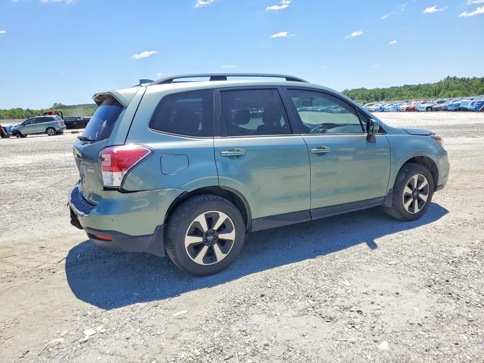 2017 Subaru VIN JF2SJAEC5HH463667 COPART salvage auction — REAR END, Sc - Cert Of Title-Salvage, sold $800 on 2026-07-06 (photo 3)