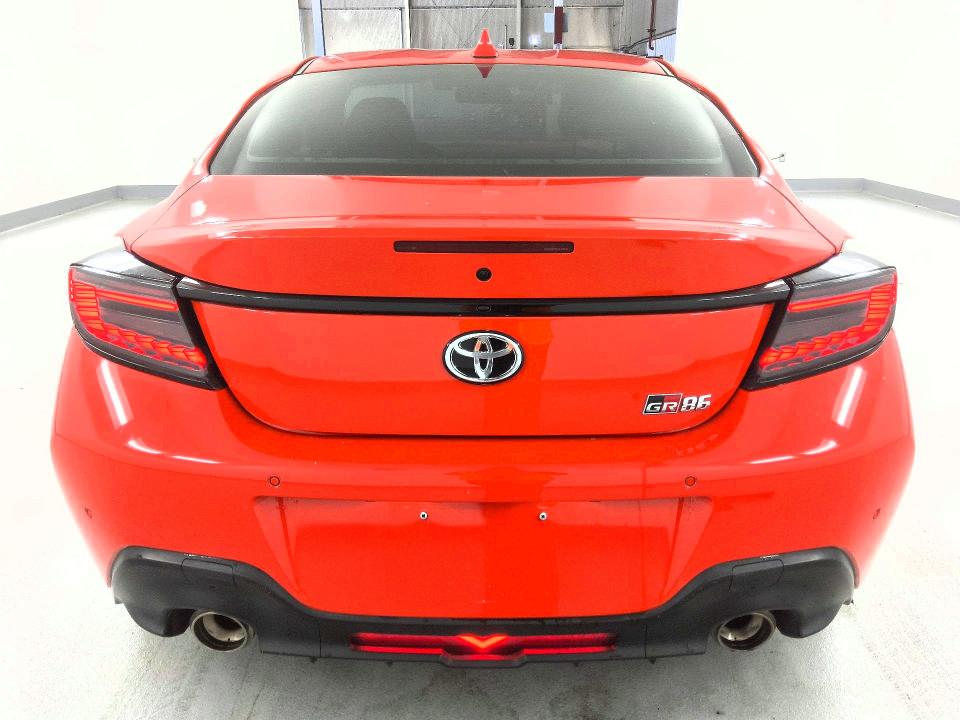 2024 Toyota Gr 86 VIN JF1ZNBB15R8753148 COPART salvage auction — FRONT END, CA - CERTIFICATE OF TITLE, sold $13,000 on 2026-07-28 (photo 6)