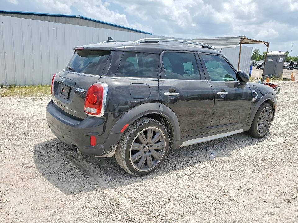 2017 Mini VIN WMZYT3C3XH3B66170 COPART salvage auction — WATER/FLOOD, Tx - Salvage Title-Flood Damage, sold $1,950 on 2026-08-18 (photo 3)