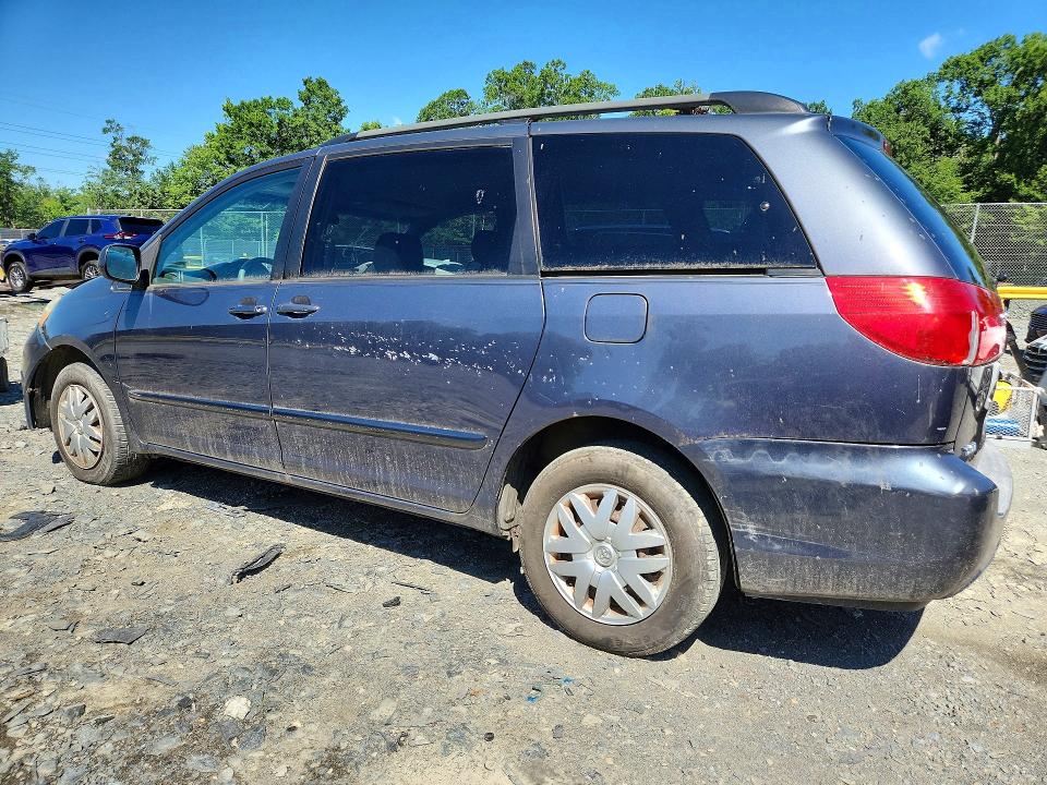 2007 Toyota Sienna VIN 5TDZK23C47S034369 COPART salvage auction — REAR END, PA - CERT OF SALVAGE-R=RECONSTRUCTE, sold $500 on 2026-07-21 (photo 2)