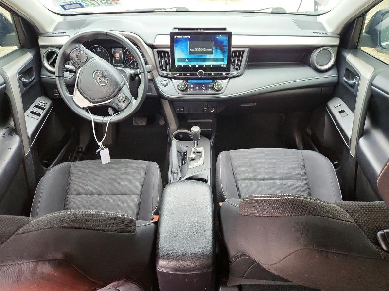 2018 Toyota Rav 4 VIN 2T3WFREV7JW425424 COPART salvage auction — SIDE, Tx - Salvage Vehicle Title, sold $550 on 2026-07-30 (photo 8)