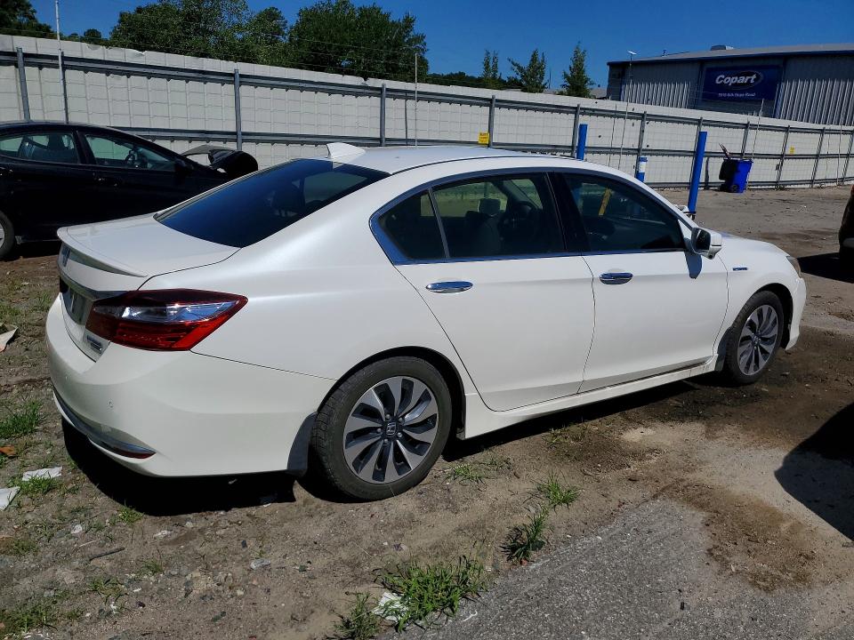 2017 Honda VIN JHMCR6F76HC004427 COPART salvage auction — WATER/FLOOD, Ga - Cert Of Title-Salvage, sold $550 on 2026-07-30 (photo 3)