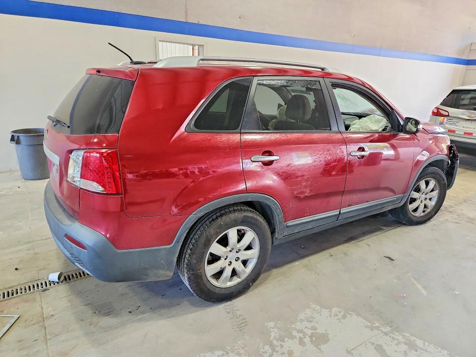 2011 Kia Sorento VIN 5XYKT3A16BG044008 COPART salvage auction — FRONT END, Va - Cert Of Title - Salvage, sold $675 on 2026-07-02 (photo 3)