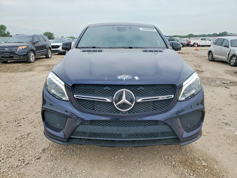 2019 Mercedes-benz VIN 4JGED6EB5KA150170 COPART salvage auction — MINOR DENT/SCRATCHES, Co - Certificate Of Title (P), sold $29,250 on 2026-07-30 (photo 5)