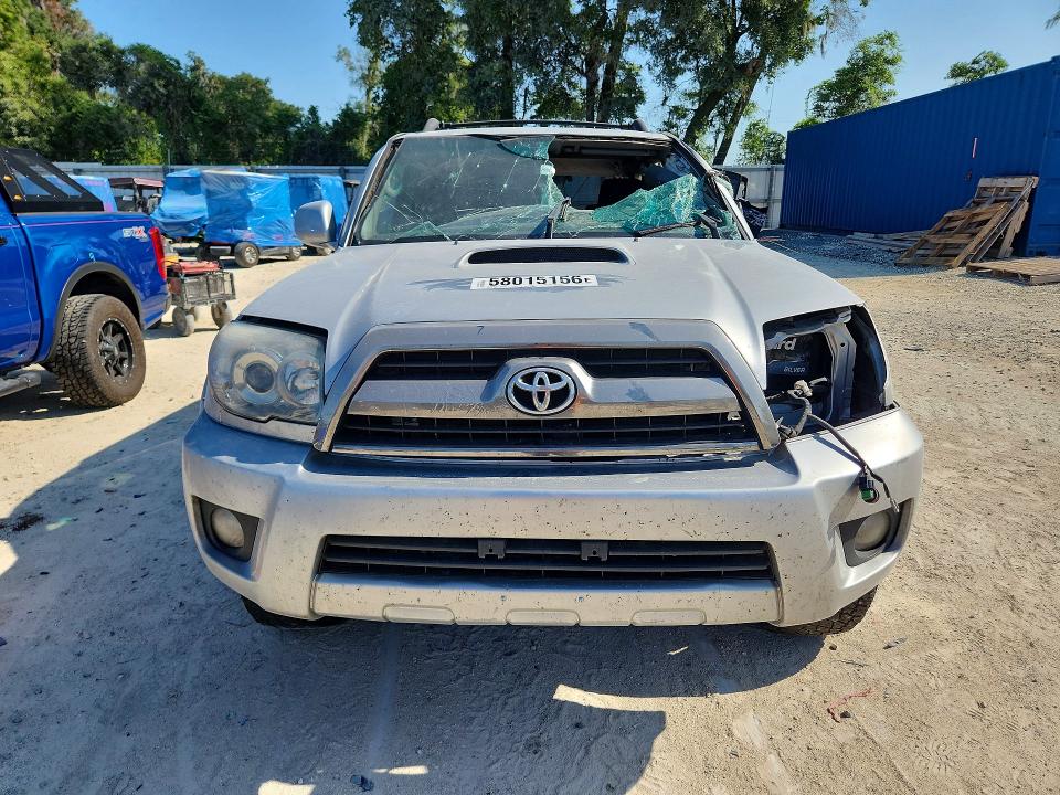 2008 Toyota 4runner VIN JTEBU14R08K016836 COPART salvage auction — ROLLOVER, FL - CERT OF TITLE SLVG REBUILDABLE, sold $2,350 on 2026-07-28 (photo 5)