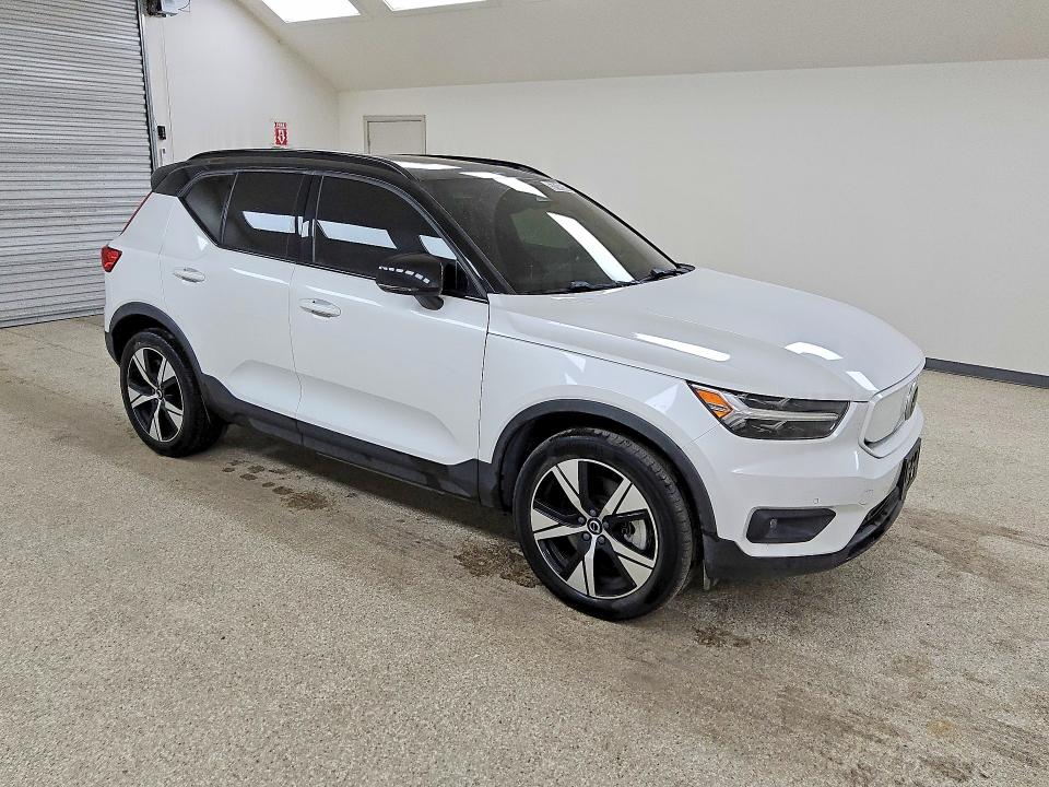 2021 Volvo Xc40 recharge VIN YV4ED3UR3M2588147 COPART salvage auction — MECHANICAL, Co - Certificate Of Title, sold $15,700 on 2026-07-07 (photo 4)