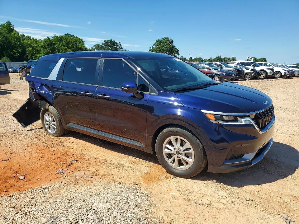 2024 Kia Carnival VIN KNDNB4H35R6400717 COPART salvage auction — REAR END, Nc - Salvage Certificate Of Title, sold $2,100 on 2026-08-03 (photo 4)