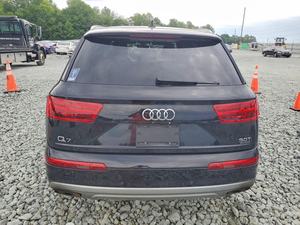 2018 Audi Q7 VIN WA1LAAF7XJD029207 COPART salvage auction — MECHANICAL, Nc - Dealer Only Clean Title (P), sold $5,500 on 2026-07-29 (photo 6)