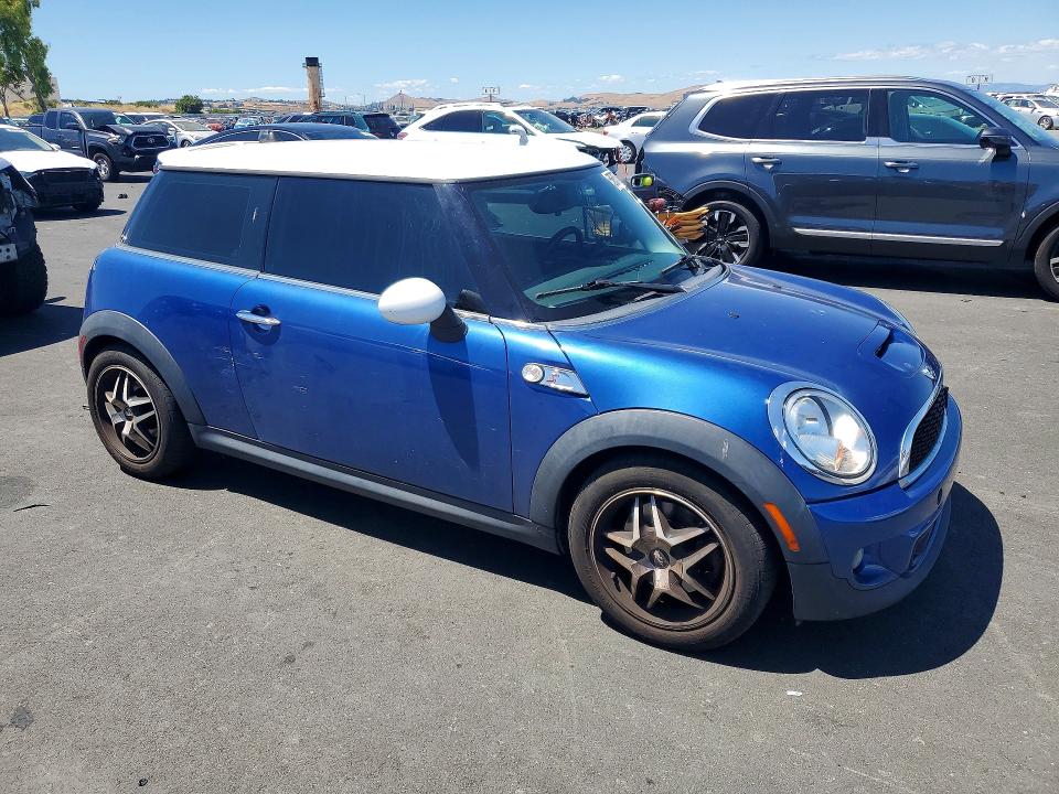 2013 Mini Cooper VIN WMWSV3C53DT391603 COPART salvage auction — SIDE, Ca - Salvage Certificate, sold $575 on 2026-07-15 (photo 4)