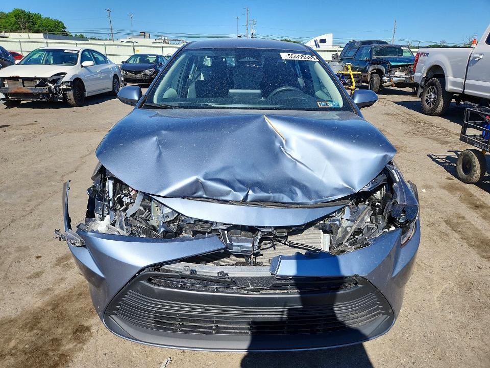 2025 Toyota Corolla VIN 5YFB4MDE7SP240570 COPART salvage auction — FRONT END, Salvage Title, sold $5,300 on 2026-07-17 (photo 5)