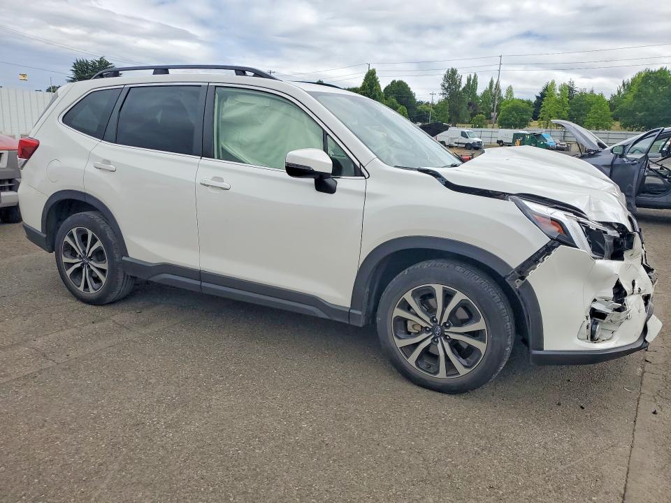 2022 Subaru Forester VIN JF2SKAPC9NH437319 COPART salvage auction — FRONT END, Or - Salvage Title Certificate, sold $200 on 2026-07-27 (photo 4)