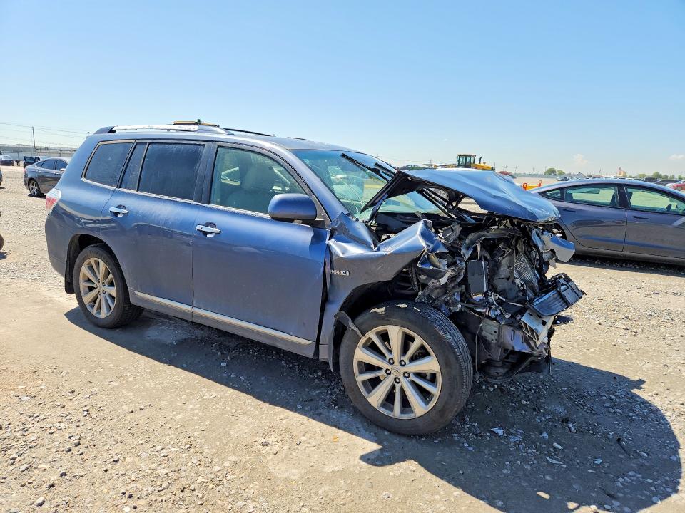 2013 Toyota VIN JTEDC3EH3D2017826 COPART salvage auction — FRONT END, CO - PUBLIC - SALVAGE TITLE (P), sold $275 on 2026-07-21 (photo 4)