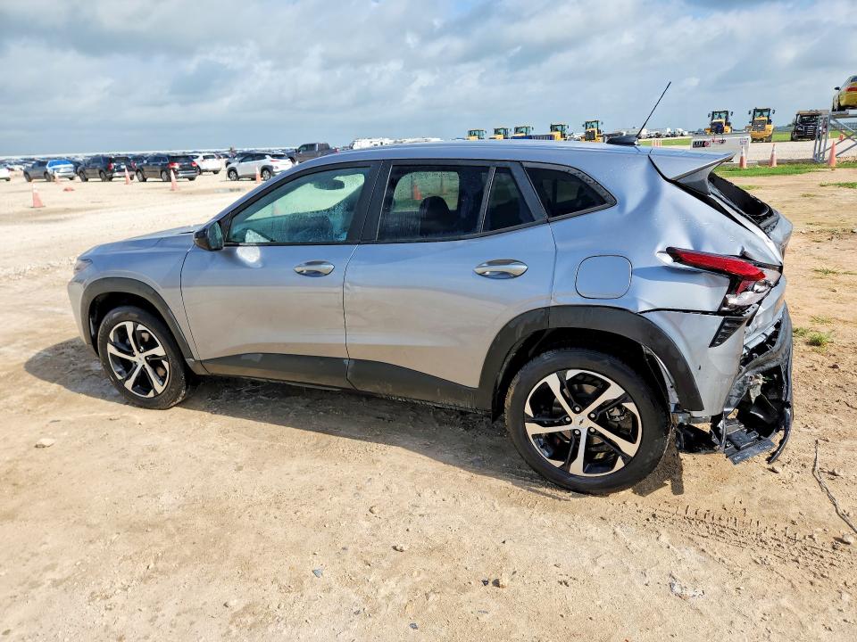 2025 Chevrolet Trax VIN KL77LGEP2SC024626 COPART salvage auction — REAR END, TX - CERTIFICATE OF TITLE, sold $5,700 on 2026-07-02 (photo 2)