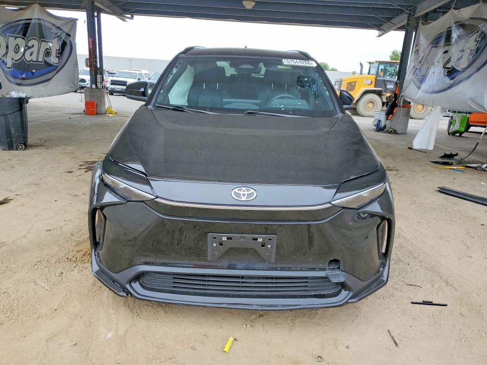 2025 Toyota Bz4x VIN JTMAAAAA3SA067770 COPART salvage auction — SIDE, CA - SALVAGE CERTIFICATE, sold $5,500 on 2026-07-28 (photo 5)