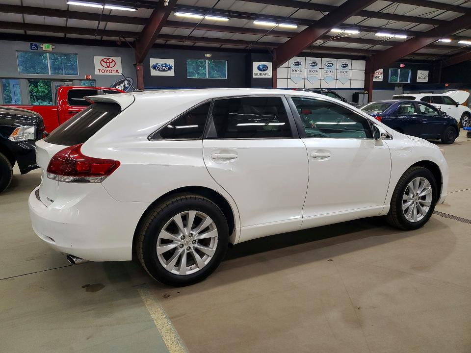 2013 Toyota Venza VIN 4T3BA3BB9DU040990 COPART salvage auction — MINOR DENT/SCRATCHES, Nh - Certificate Of Title, sold $5,000 on 2026-07-09 (photo 3)