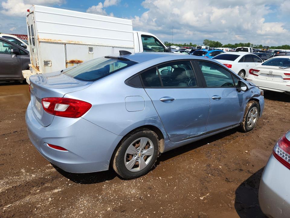 2017 Chevrolet Cruze VIN 1G1BC5SM1H7142513 COPART salvage auction — SIDE, Il - Salvage Certificate, sold $1,300 on 2026-07-30 (photo 3)