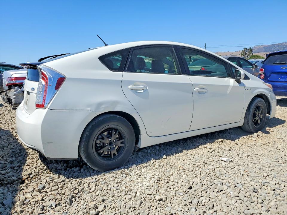 2015 Toyota Prius VIN JTDKN3DUXF0482557 COPART salvage auction — FRONT END, Ca - Salvage Certificate, sold $1,150 on 2026-07-07 (photo 3)
